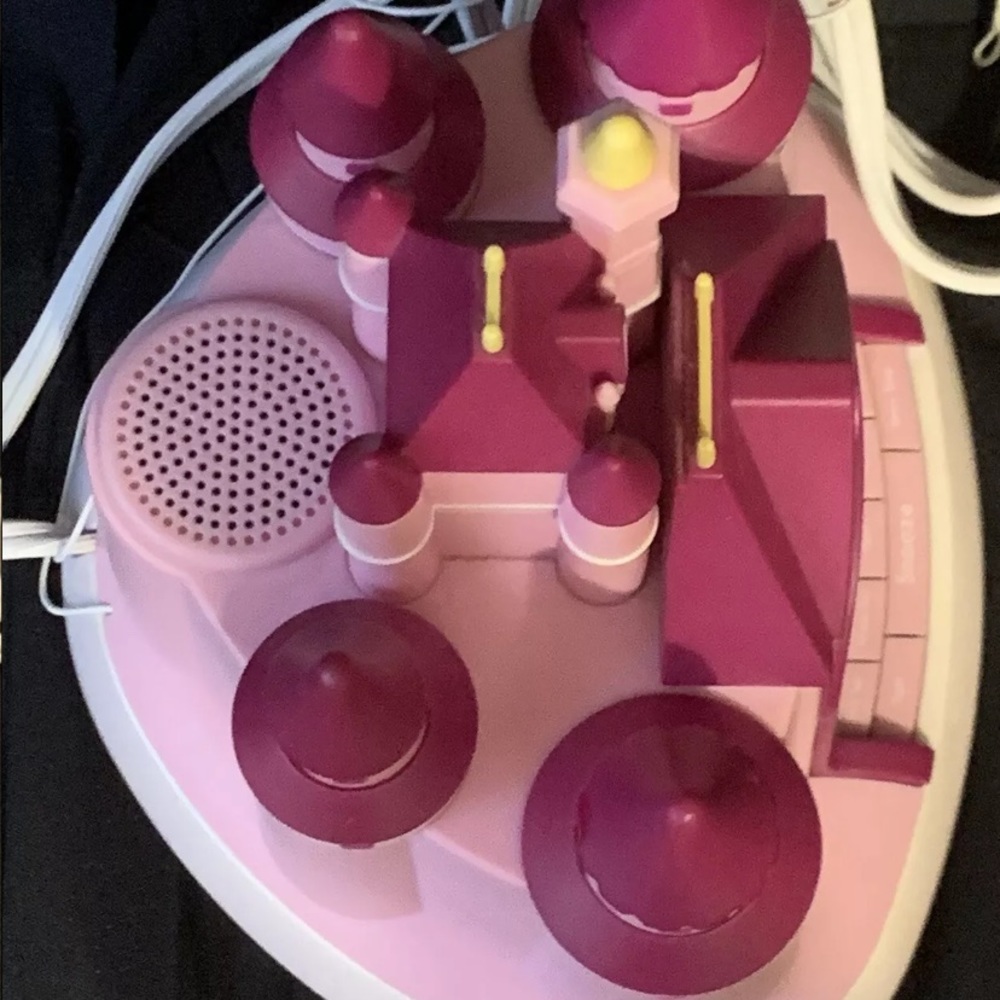 Disney Princess Castle Story Telling Alarm Pink Clock with Radio P350ACR Tested - Picture 6 of 12